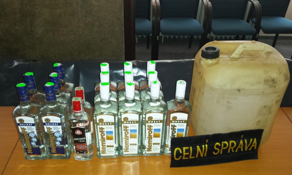 2015-5-26-109KONTRABAND BUS.jpg